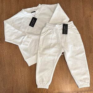 NWT Little Bipsy White Elevated Crewneck + Jogger Set – 3-4T